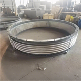 Coal powder pipeline connection equipment